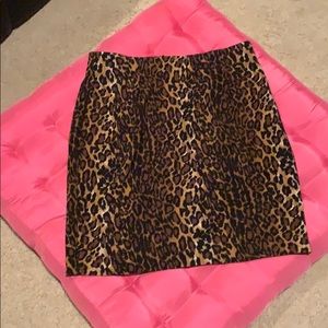 Leopard 🐆 skirt!